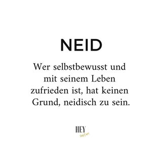 „Früher, vielleicht mit Anfang/ Mitte 20, war ich oft auf alles und jeden neidisch. Und zwar ziemlich egal, ob es um die Figur einer Frau, den Job, ihren Mann oder ihre Klamotten ging.“
🙈
Wie ich den Neid losgeworden bin?
Zwei Wege haben für mich funktioniert- den ganzen, sehr persönlichen Artikel findet Ihr auf hey-sister.de 💛
.
.
.
#neid #missgunst #badfeelings #frauennetzwerk #frauenpower #liebestattneid #lovernotafighter #positivevibes #fempowerment #fempreneur #selbstständig #münchen #ingolstadt #regensburg #jealousy #envy „Früher, vielleicht mit Anfang/ Mitte 20, war ich oft auf alles und jeden neidisch. Und zwar ziemlich egal, ob es um die Figur einer Frau, den Job, ihren Mann oder ihre Klamotten ging.“
🙈
Wie ich den Neid losgeworden bin?
Zwei Wege haben für mich funktioniert- den ganzen, sehr persönlichen Artikel findet Ihr auf hey-sister.de 💛
.
.
.
#neid #missgunst #badfeelings #frauennetzwerk #frauenpower #liebestattneid #lovernotafighter #positivevibes #fempowerment #fempreneur #selbstständig #münchen #ingolstadt #regensburg #jealousy #envy